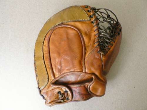 Babe Young Goldsmith Back